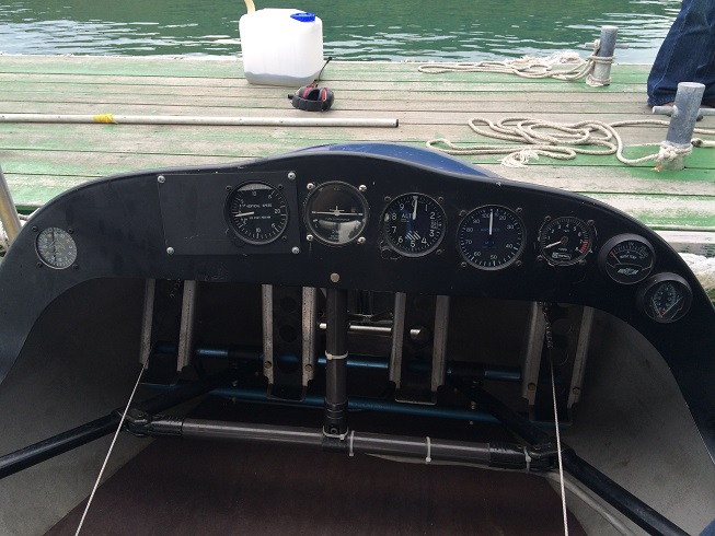 �N�C�b�N�V���o�[�U